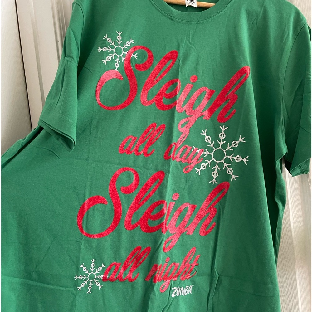 Zumba Fitness Sleigh All Day Christmas Tee XL/XXL; BRAND NEW with TAGS